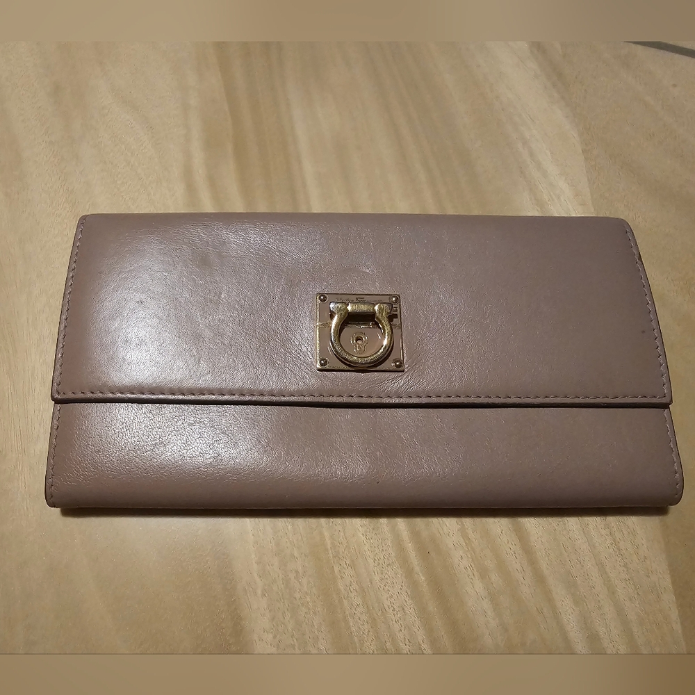 Salvatore Ferragamo Taupe Leather Wallet